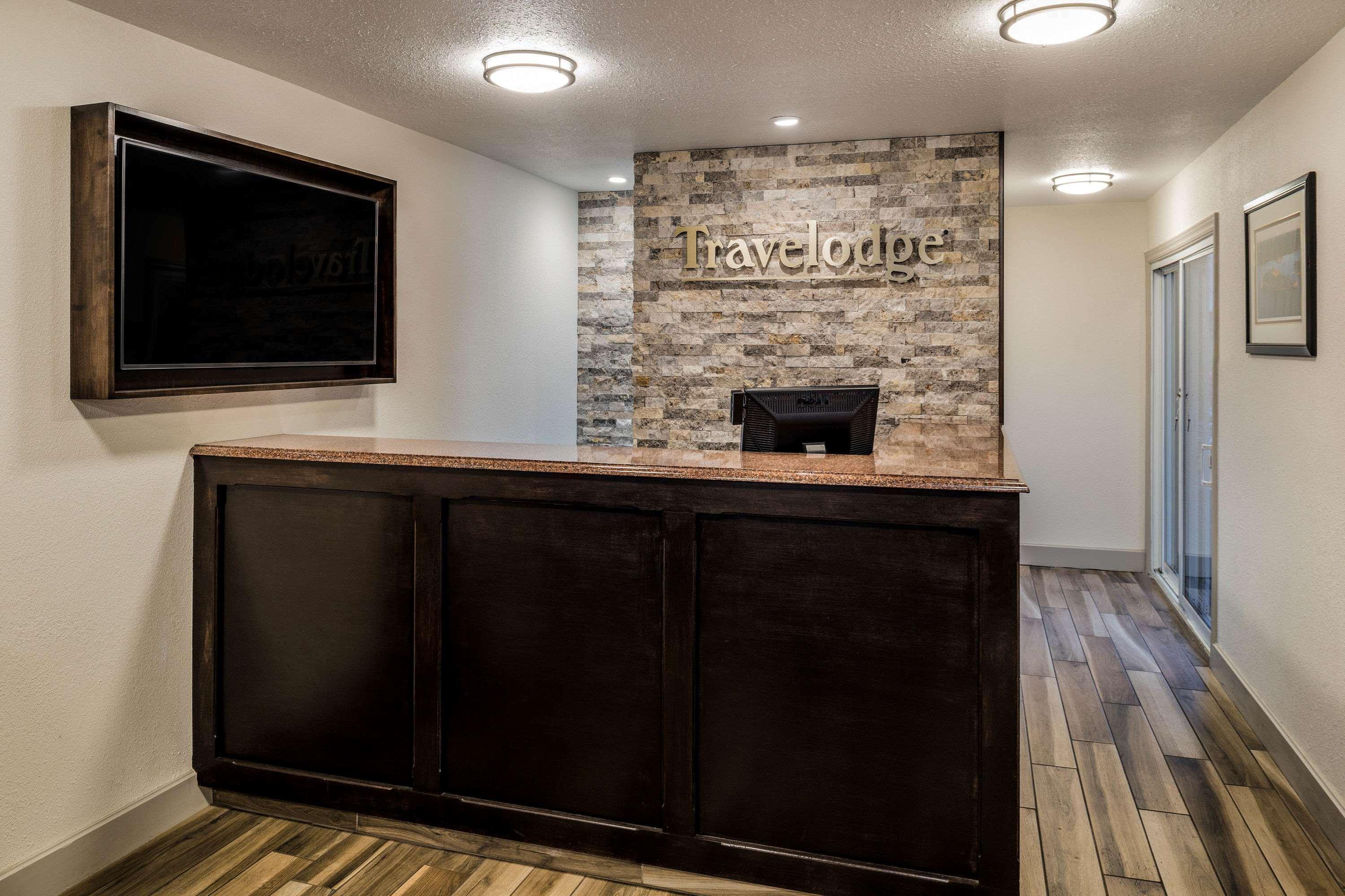 Travelodge By Wyndham Gananoque Eksteriør bilde