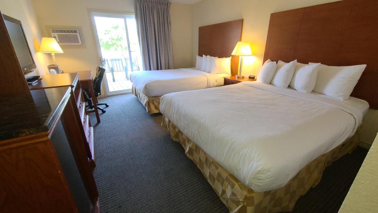 Travelodge By Wyndham Gananoque Rom bilde